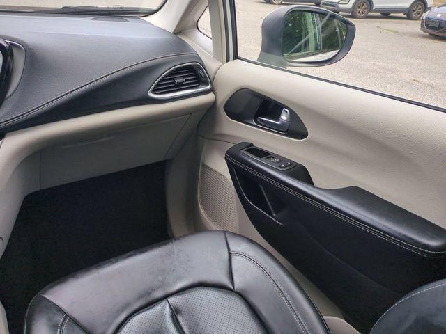 used 2023 Chrysler Pacifica car, priced at $19,449