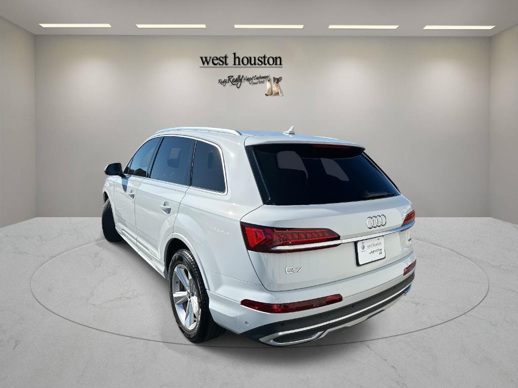 used 2023 Audi Q7 car, priced at $35,450