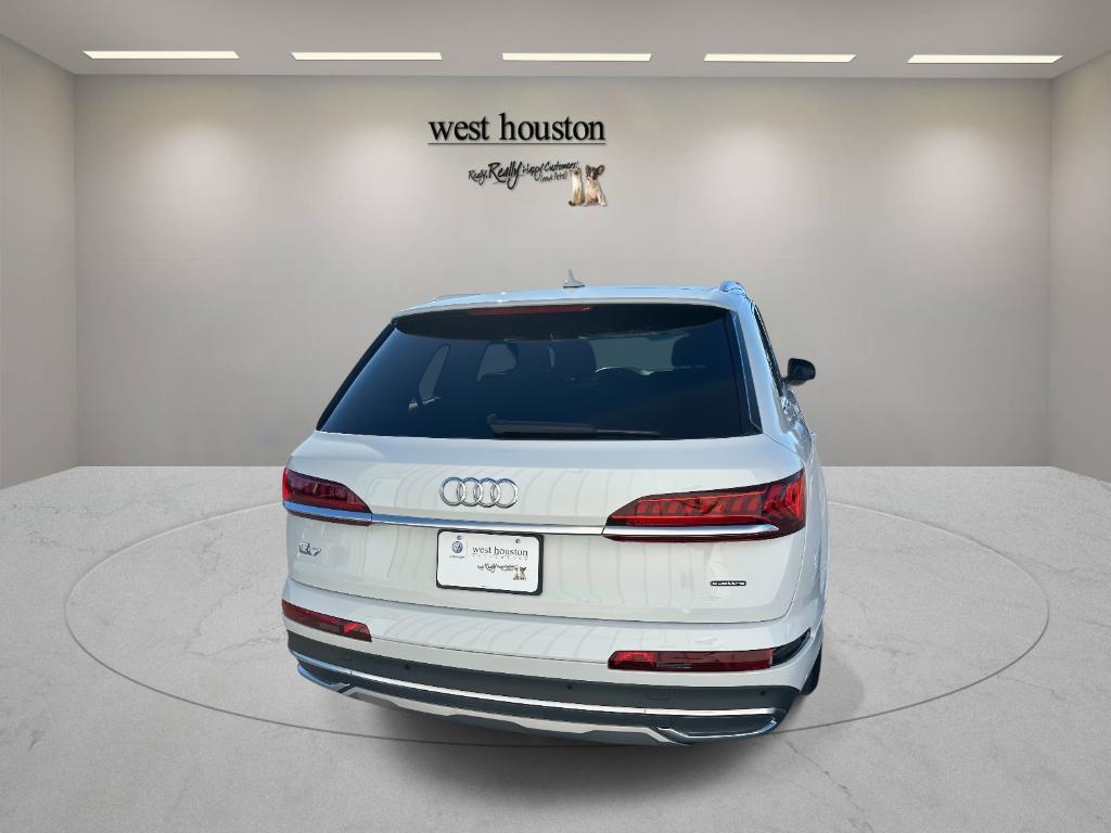used 2023 Audi Q7 car, priced at $35,450
