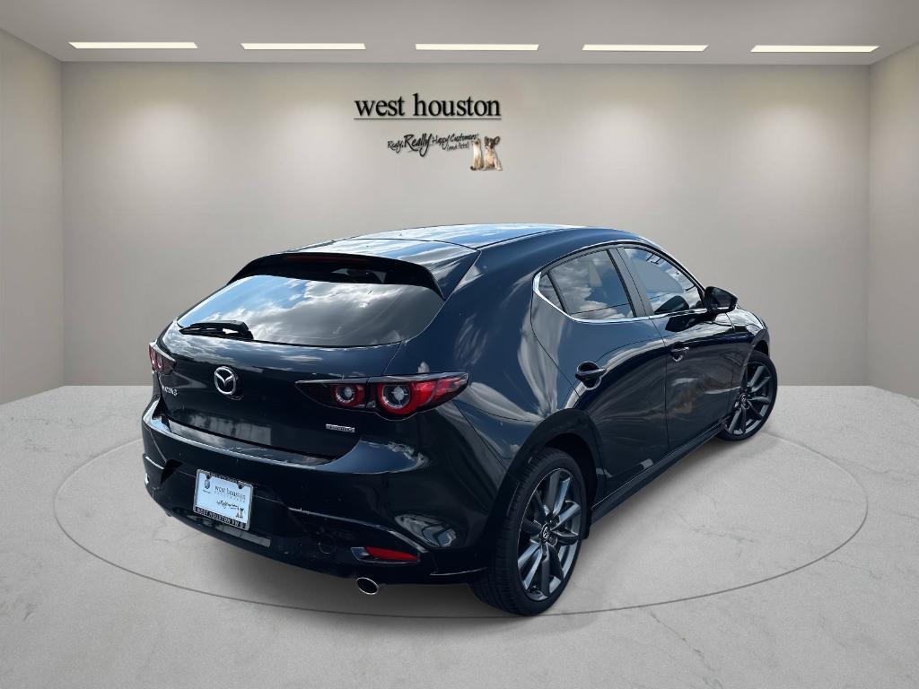 used 2022 Mazda Mazda3 car, priced at $17,619