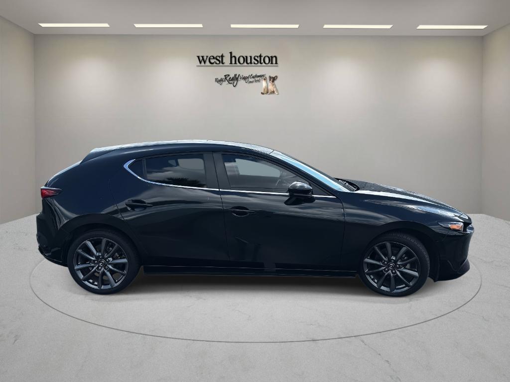 used 2022 Mazda Mazda3 car, priced at $17,619