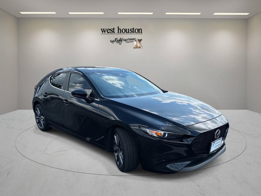used 2022 Mazda Mazda3 car, priced at $17,619