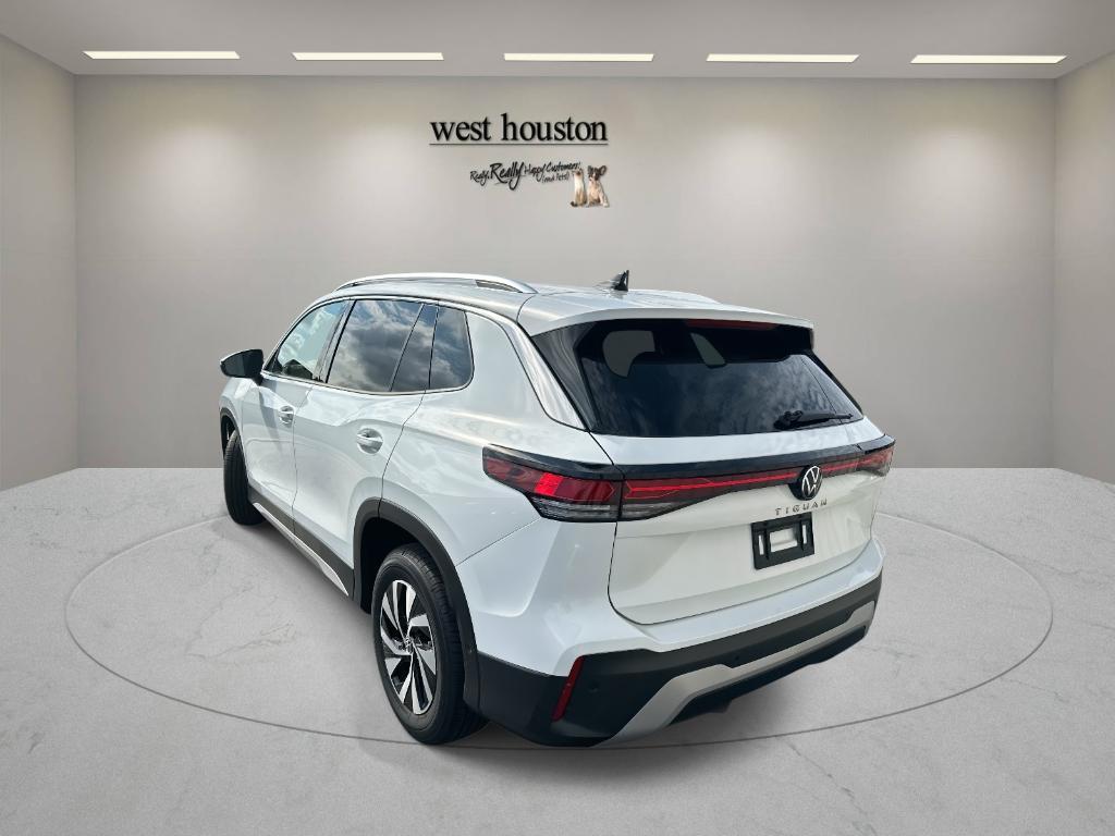 used 2025 Volkswagen Tiguan car, priced at $26,900