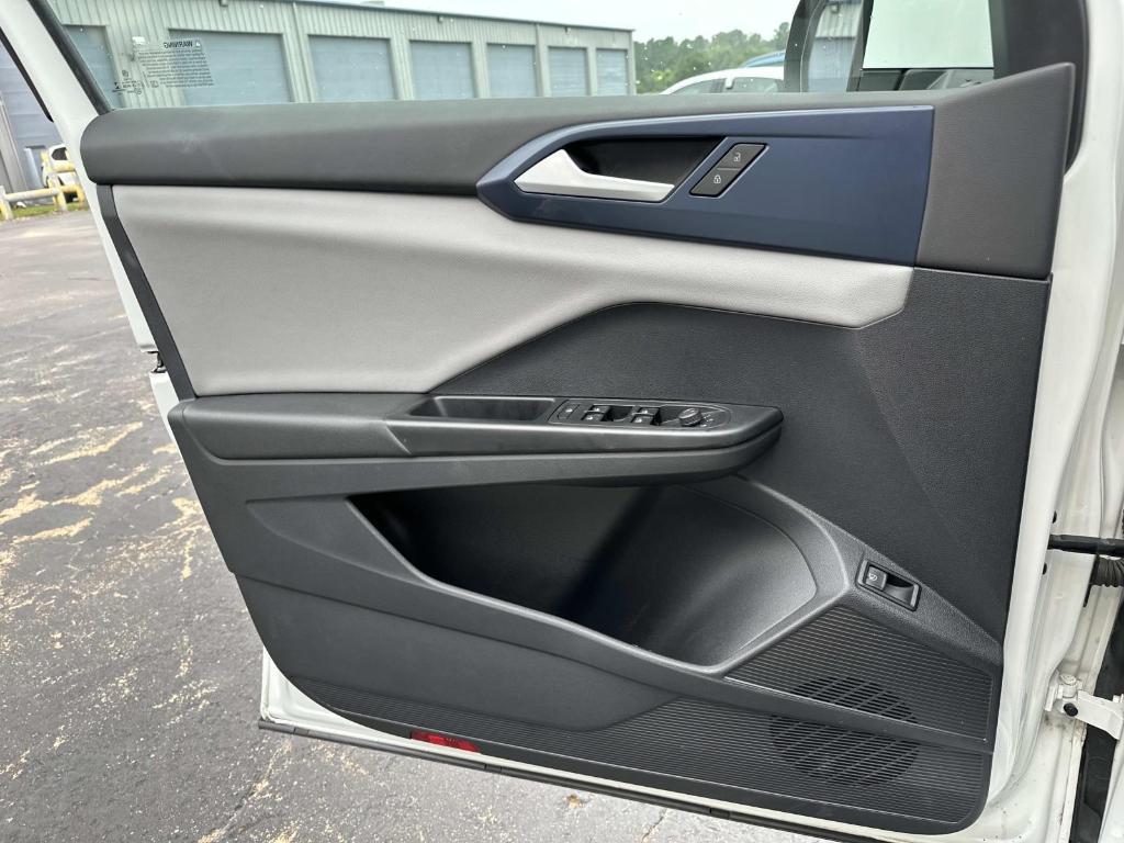 used 2022 Volkswagen Taos car, priced at $20,750