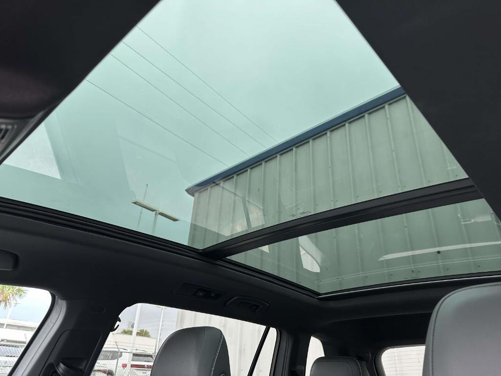 used 2023 Volkswagen Tiguan car, priced at $22,900