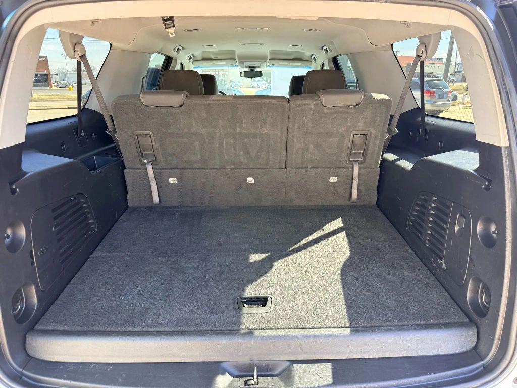 used 2018 GMC Yukon XL car, priced at $18,950