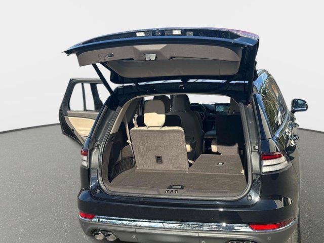 used 2022 Lincoln Aviator car, priced at $38,455