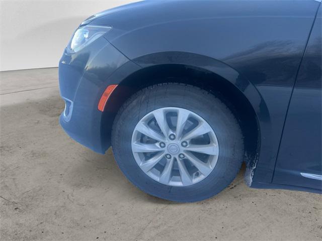 used 2018 Chrysler Pacifica car, priced at $6,961