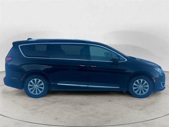 used 2018 Chrysler Pacifica car, priced at $6,961
