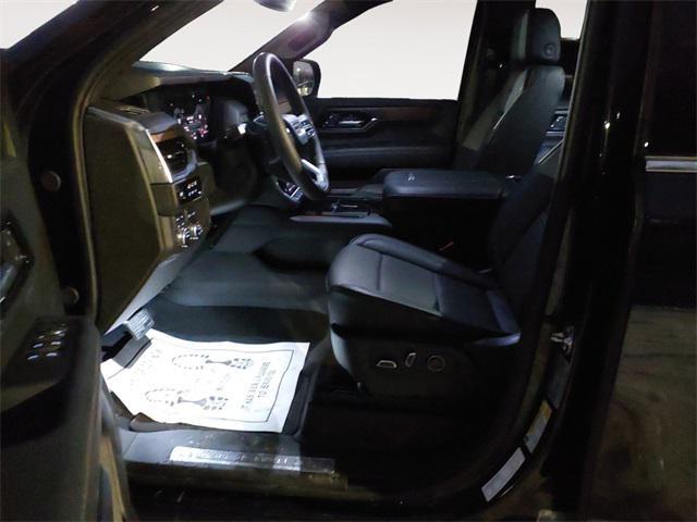 used 2025 GMC Yukon car, priced at $79,988