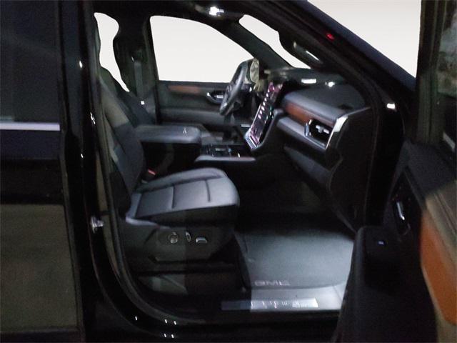 used 2025 GMC Yukon car, priced at $79,988