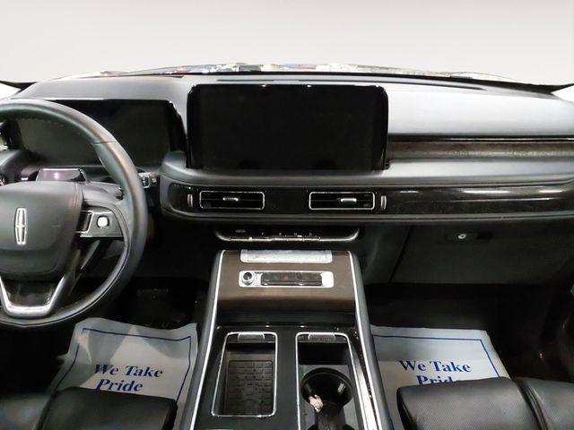 used 2025 Lincoln Aviator car, priced at $67,988