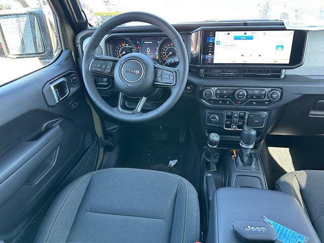 new 2025 Jeep Wrangler car, priced at $46,282