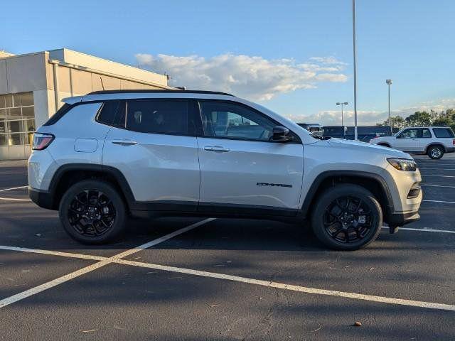 new 2026 Jeep Compass car, priced at $33,375