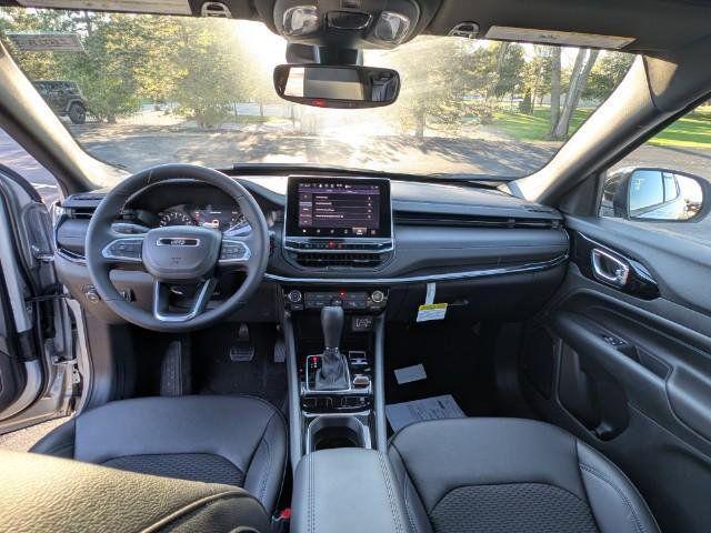 new 2026 Jeep Compass car, priced at $33,375