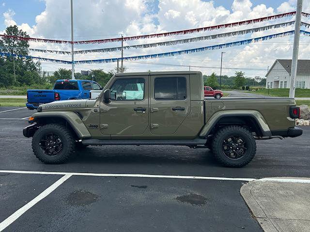 new 2025 Jeep Gladiator car, priced at $46,477