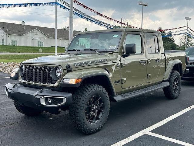 new 2025 Jeep Gladiator car, priced at $46,477