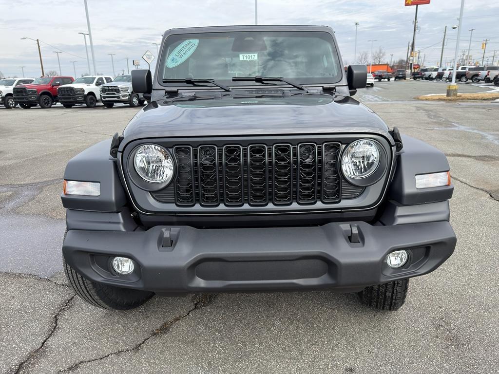 new 2026 Jeep Wrangler car, priced at $47,077