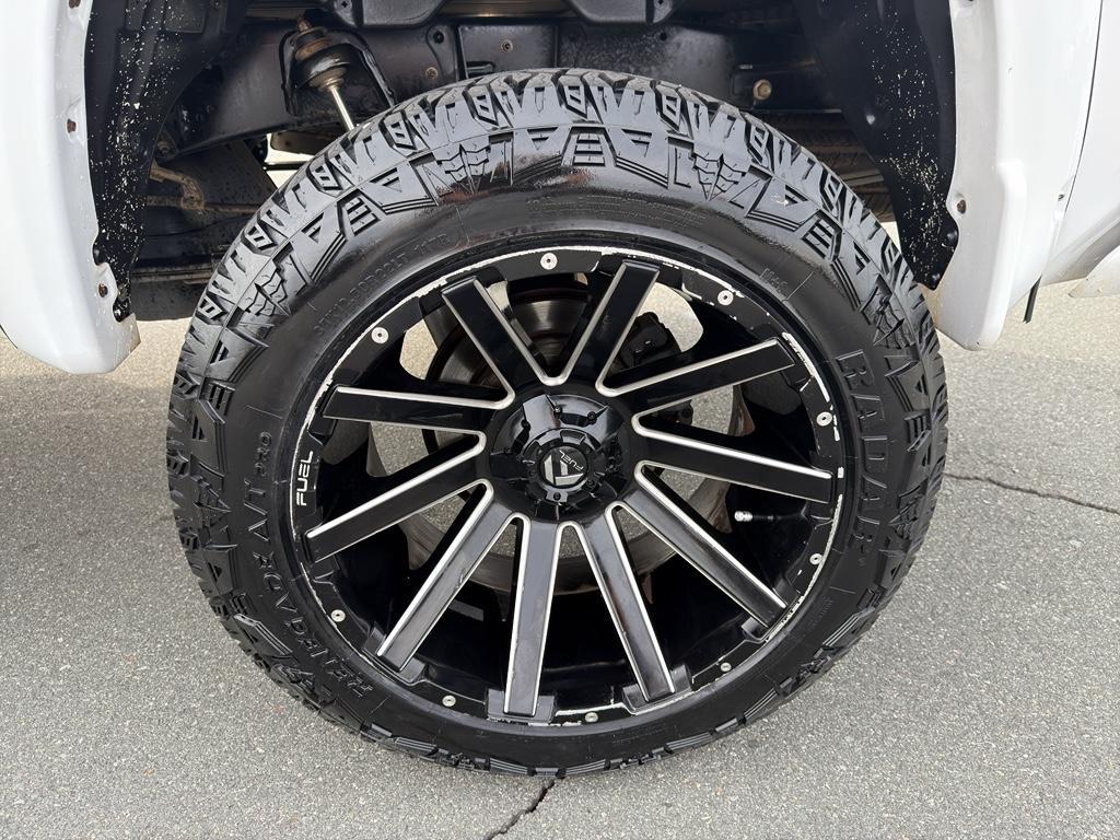 used 2015 Toyota Tundra car, priced at $29,998