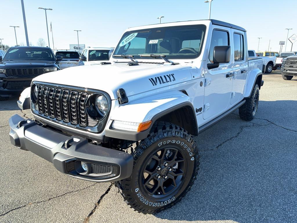 new 2026 Jeep Gladiator car, priced at $45,351
