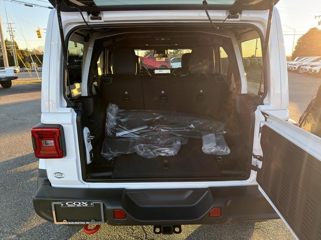 new 2026 Jeep Wrangler car, priced at $53,914