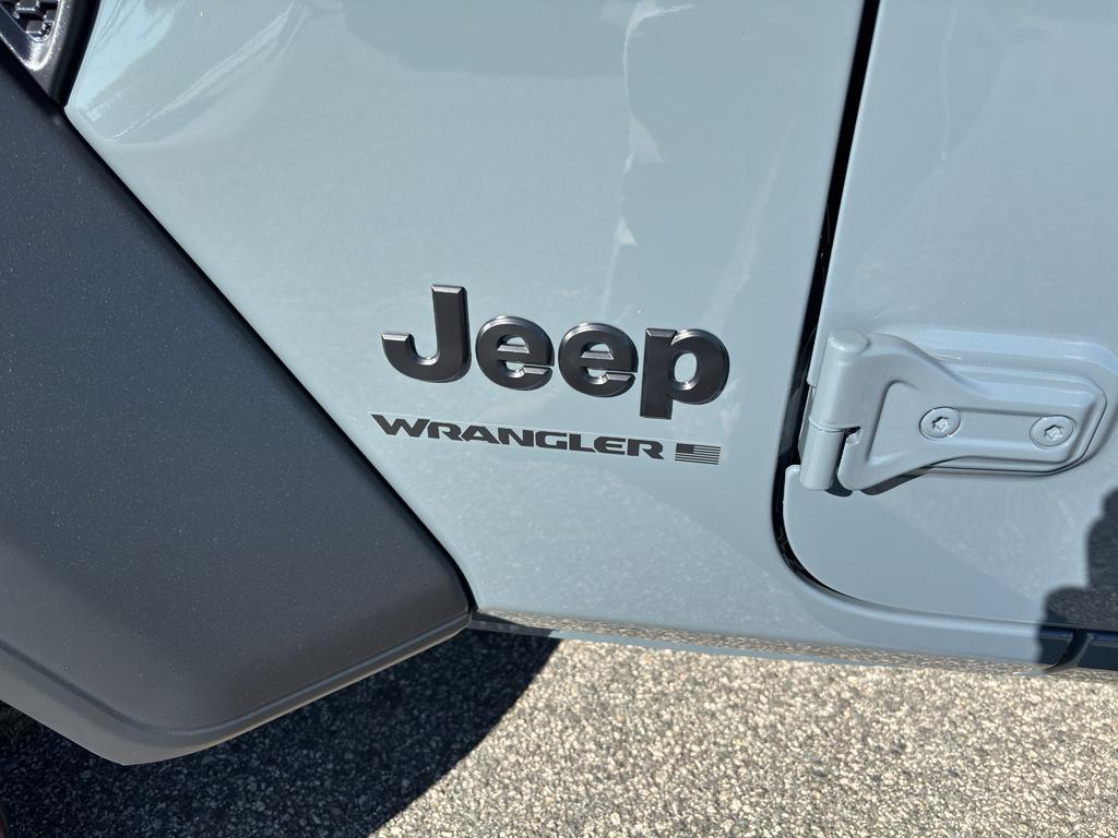 new 2026 Jeep Wrangler car, priced at $45,929