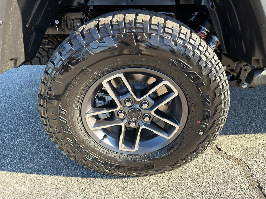 new 2026 Jeep Gladiator car, priced at $54,129