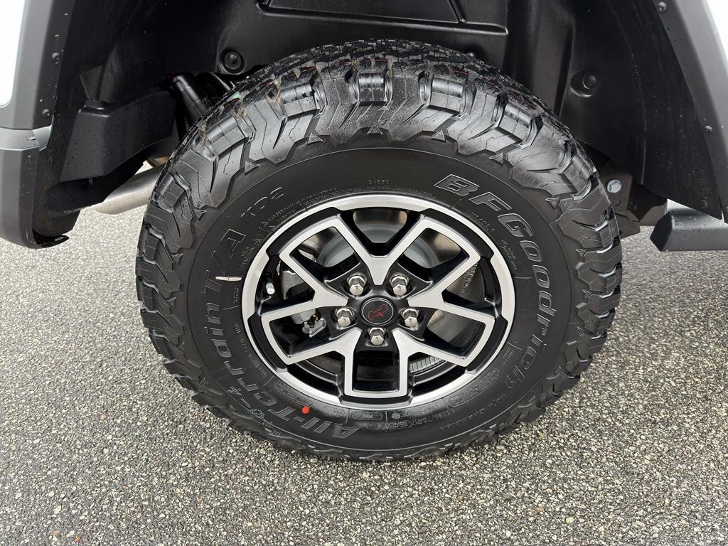 new 2026 Jeep Wrangler car, priced at $53,214