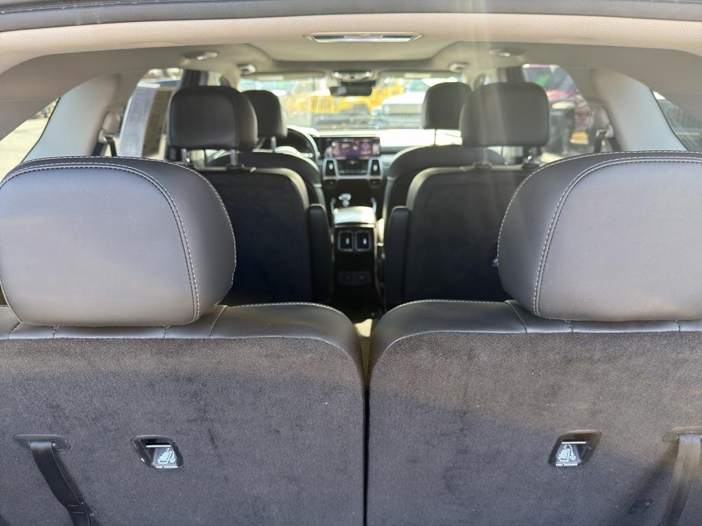 used 2023 Kia Sorento car, priced at $24,999