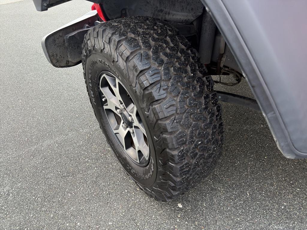 used 2021 Jeep Wrangler Unlimited car, priced at $31,995