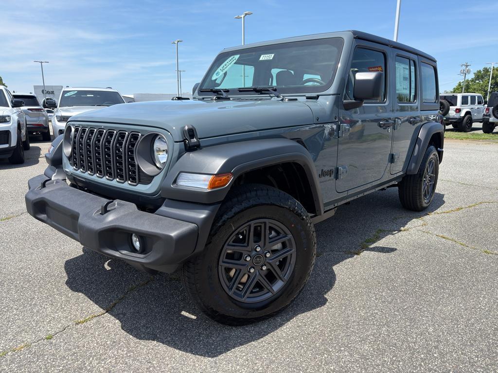new 2026 Jeep Wrangler car, priced at $43,377