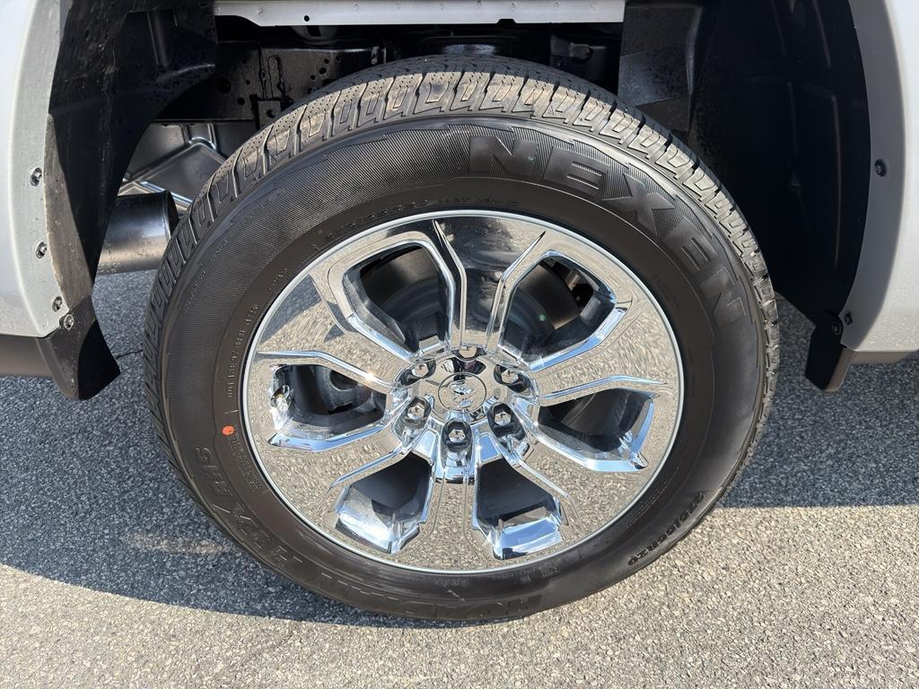 new 2026 Ram 1500 car, priced at $57,373