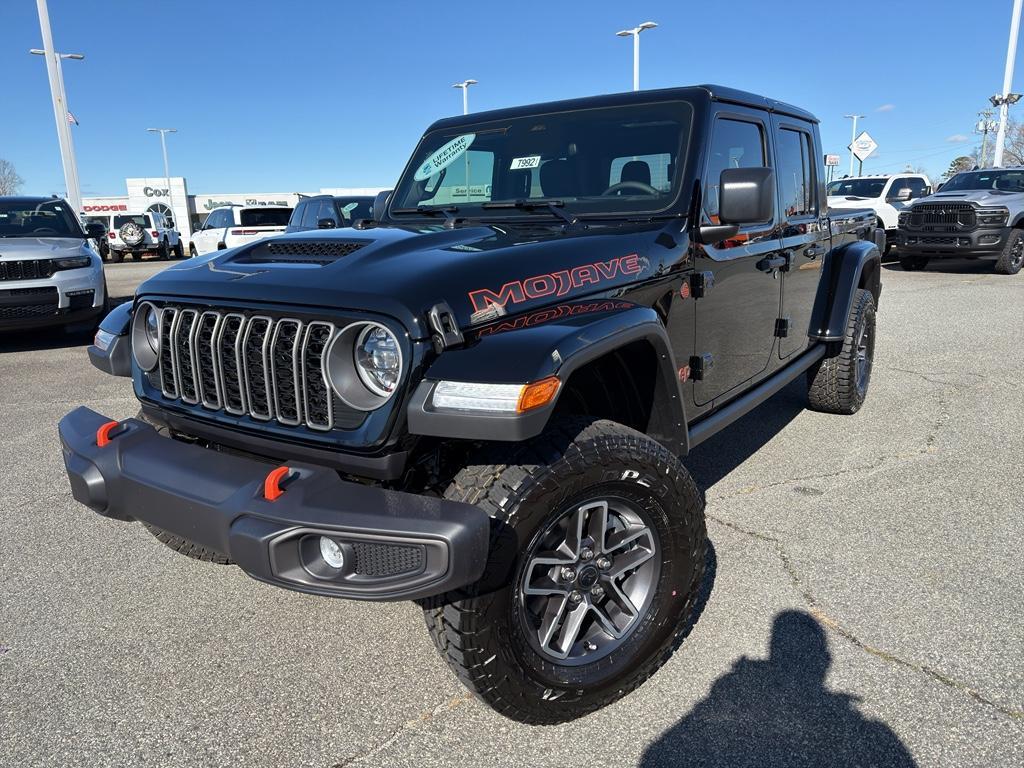 new 2026 Jeep Gladiator car, priced at $53,934