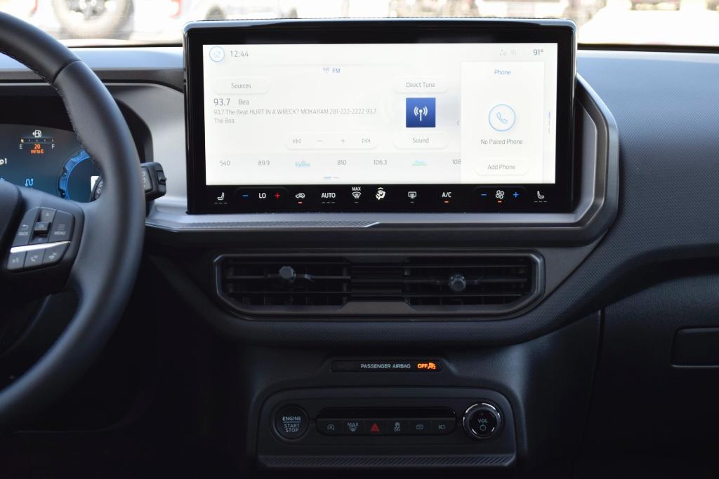 new 2025 Ford Bronco Sport car, priced at $30,956