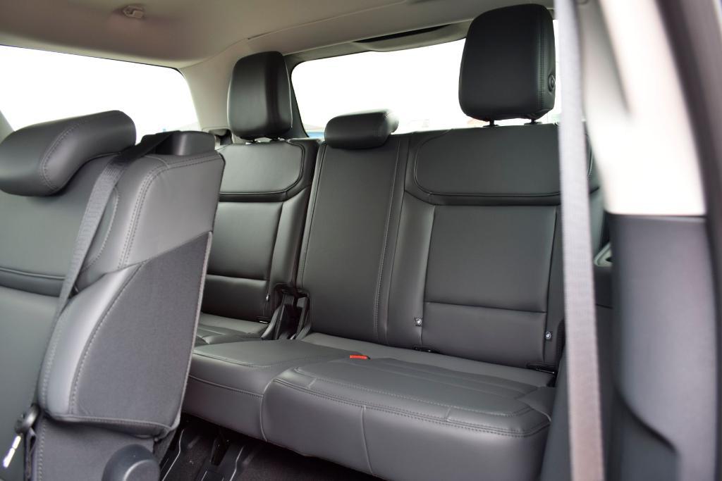 new 2026 Ford Expedition car, priced at $66,682