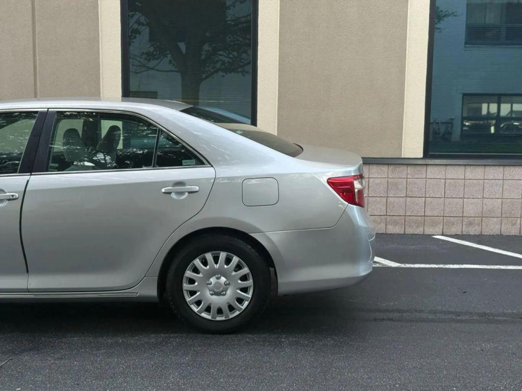 used 2012 Toyota Camry Hybrid car, priced at $10,490