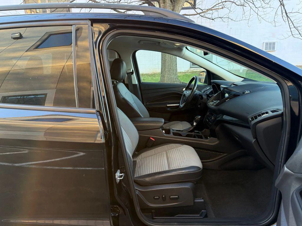 used 2017 Ford Escape car, priced at $7,898