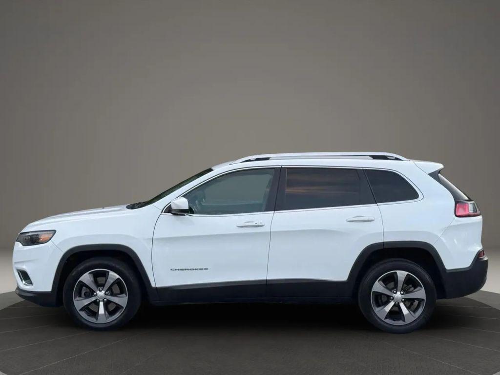 used 2019 Jeep Cherokee car, priced at $14,489