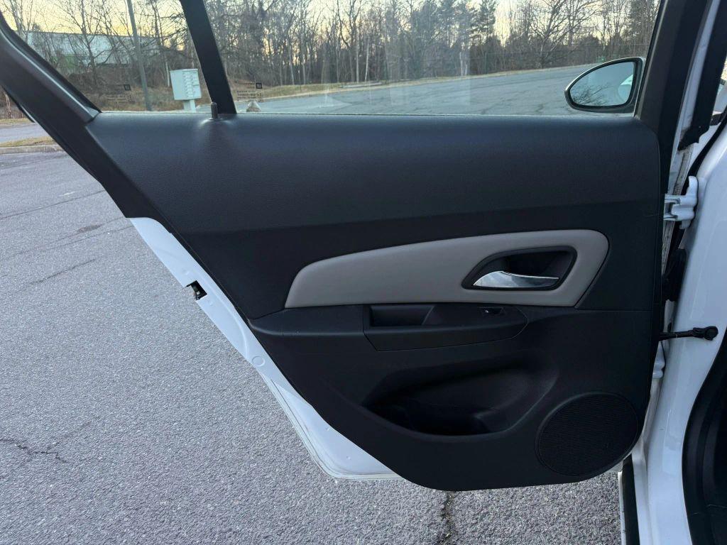 used 2013 Chevrolet Cruze car, priced at $6,284