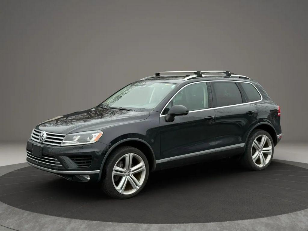 used 2017 Volkswagen Touareg car, priced at $14,000