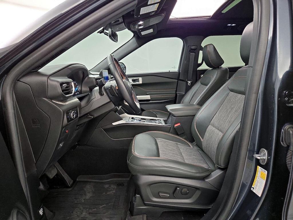 used 2024 Ford Explorer car, priced at $39,998