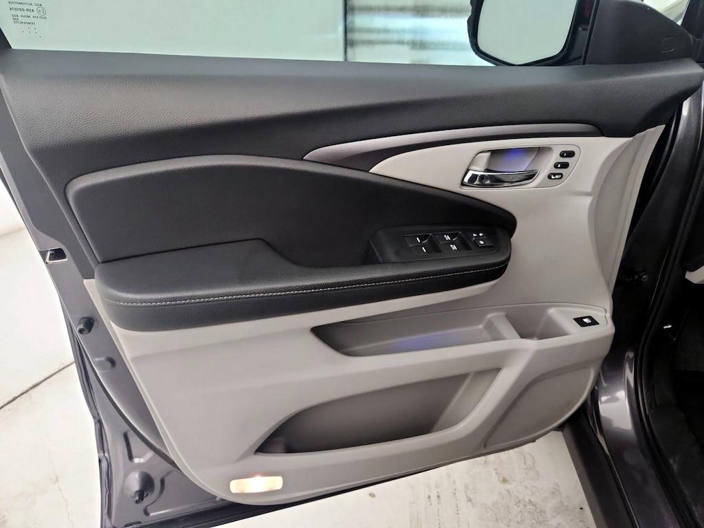 used 2023 Honda Ridgeline car, priced at $31,998