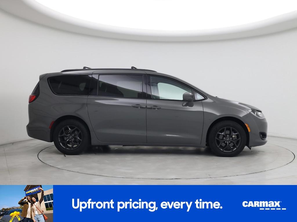 used 2020 Chrysler Pacifica car, priced at $22,998