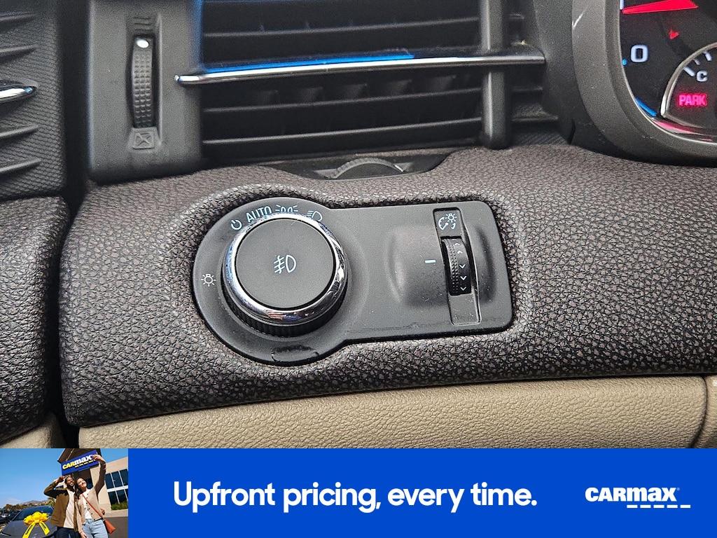 used 2015 Chevrolet Malibu car, priced at $13,599