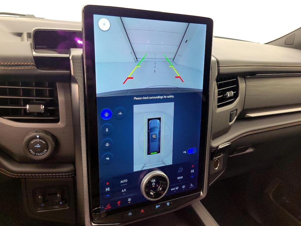 used 2024 Ford Expedition car, priced at $73,998