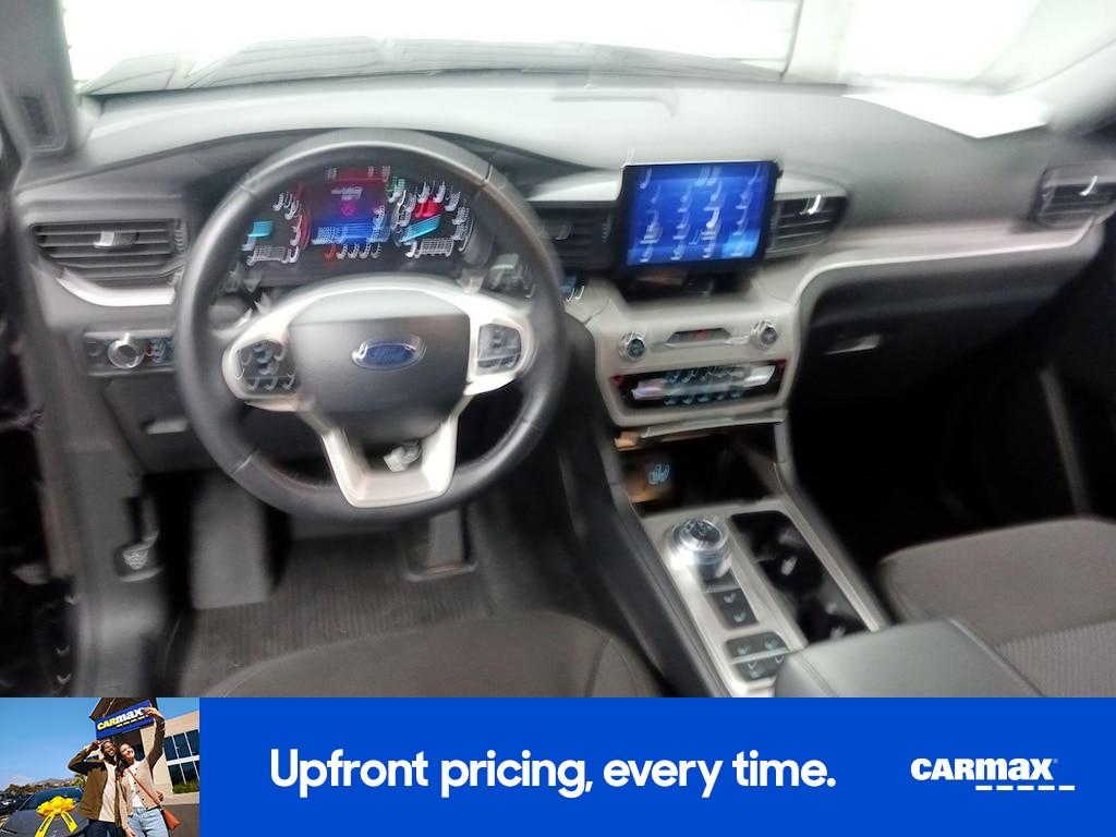 used 2024 Ford Explorer car, priced at $28,998