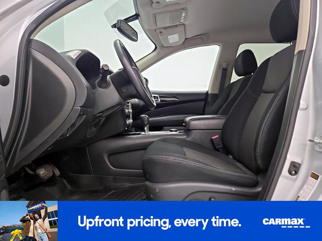 used 2019 Nissan Pathfinder car, priced at $16,998