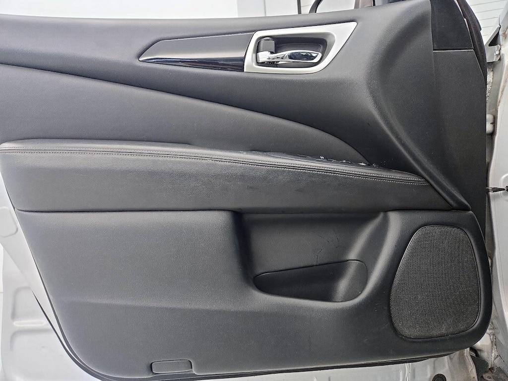 used 2019 Nissan Pathfinder car, priced at $16,998
