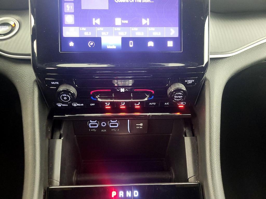 used 2025 Jeep Grand Cherokee car, priced at $32,998