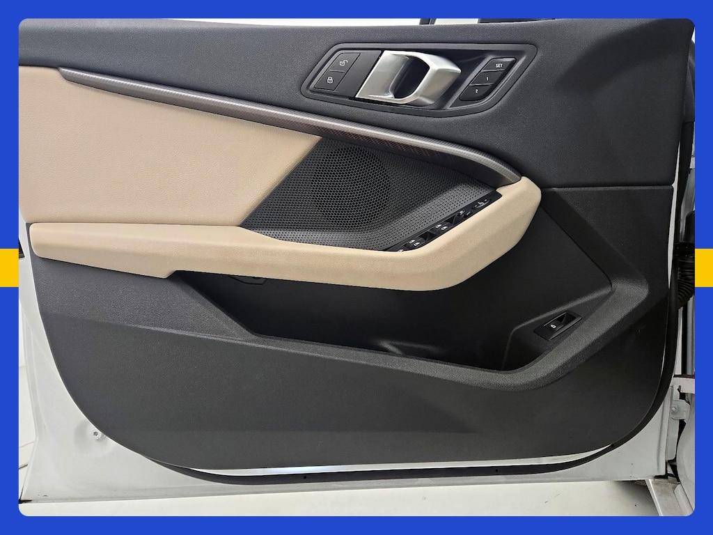 BMW 2 Series view 15